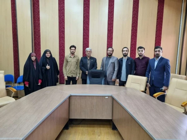 کسب رتبه اول استانی و راهیابی تیم مناظره دانشجویی پردیس شهید ایزدپناه به مرحله منطقه ای را به دانشجومعلمان امین انتظاری و صادق زارعی و جامعه دانشگاه فرهنگیان تبریک می گوییم. 2