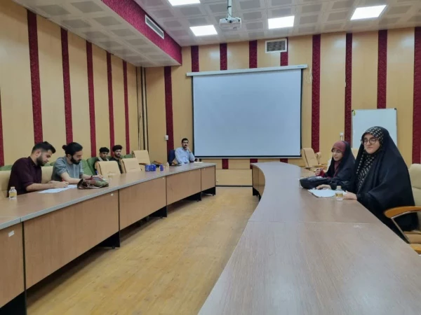 کسب رتبه اول استانی و راهیابی تیم مناظره دانشجویی پردیس شهید ایزدپناه به مرحله منطقه ای را به دانشجومعلمان امین انتظاری و صادق زارعی و جامعه دانشگاه فرهنگیان تبریک می گوییم. 4