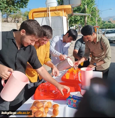 برپایی ایستگاه صلواتی دانشگاه فرهنگیان استان 