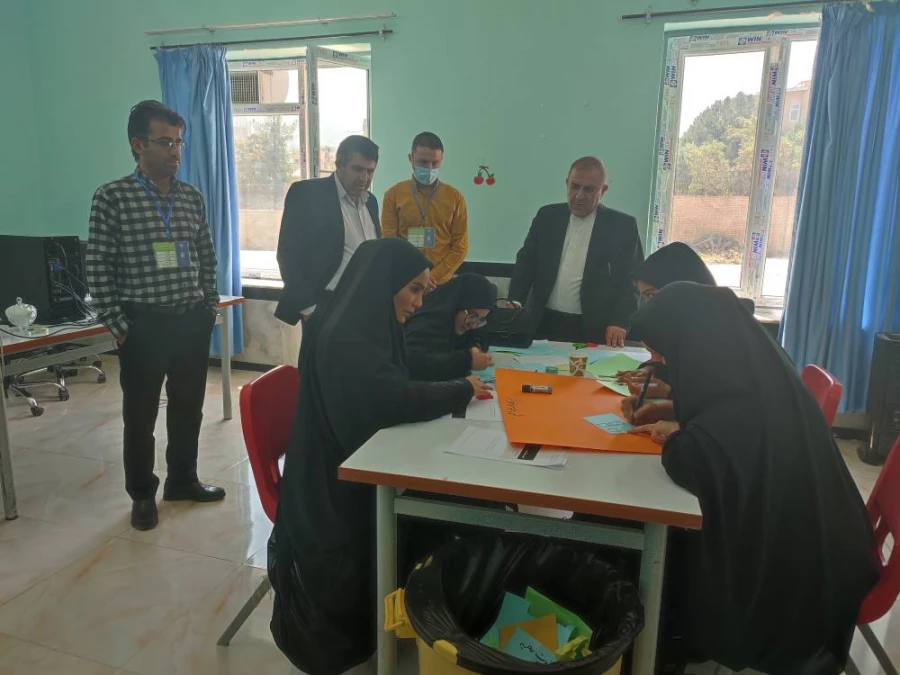 بازدید مدیرکل آموزش و پرورش استان کهگیلویه و بویراحمد از فرآیند ارزیابی تکمیلی متعهدین خدمت ورودی ۱۴۰۲ 4