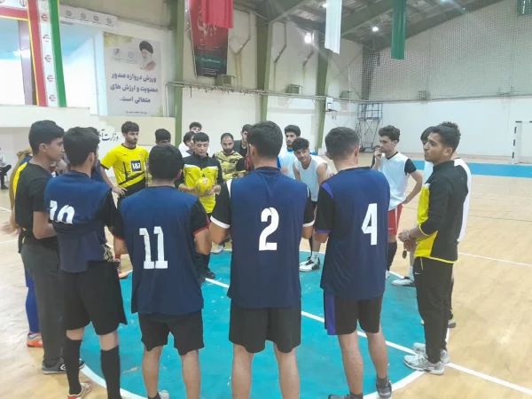 برگزاری مسابقات فوتسال به مناسبت هفته تربیت بدنی 2