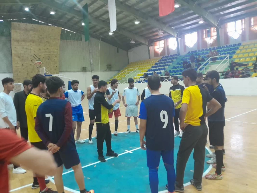 برگزاری مسابقات فوتسال به مناسبت هفته تربیت بدنی 4