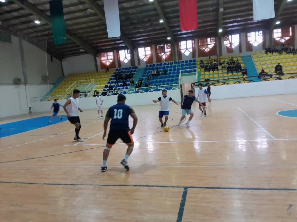 برگزاری مسابقات فوتسال به مناسبت هفته تربیت بدنی 6