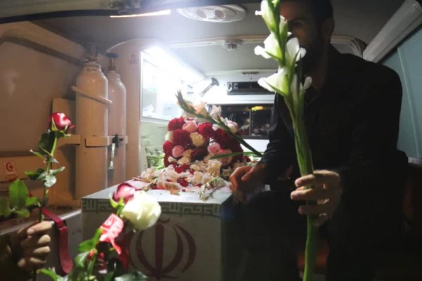 آیین استقبال از شهید گمنام تازه تفحص شده دفاع مقدس
 2