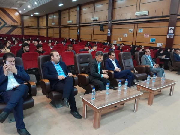 دوره ضمن خدمت مدیران مدارس وابسته کارورزیو معلمان راهنما 4