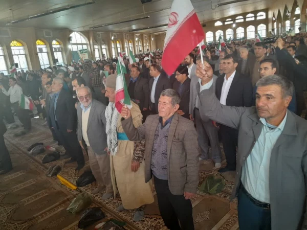 شرکت مدیریت ،کارکنان ، اساتید، دانشجویان دانشگاه فرهنگیان در مراسم یوم الله 9 دی در مصلی یاسوج 10