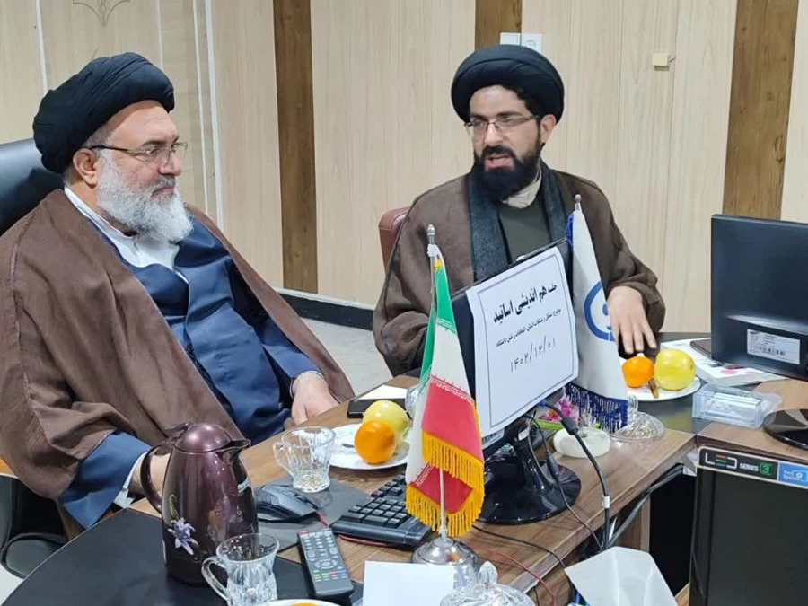 جلسه هم اندیشی اساتید دانشگاه فرهنگیان استان کهگیلویه و بویراحمد 3