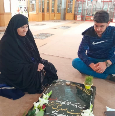 گرامیداشت روز شهید 8