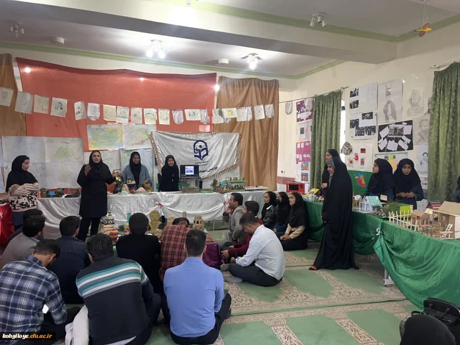 نمایشگاه دست ساخت های دانش آموزان 3