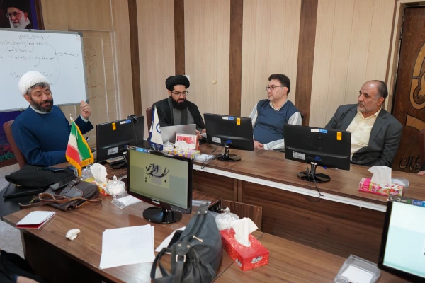 طرح عروج(دوره معرفت افزایی و توانمندسازی اعضای هیات علمی و اساتید دانشگاه فرهنگیان)
 3