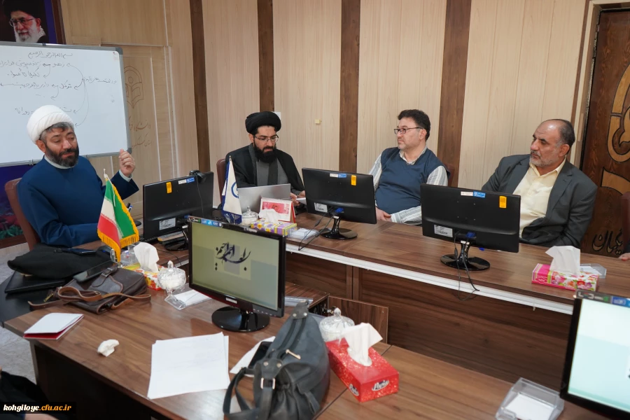 طرح عروج(دوره معرفت افزایی و توانمندسازی اعضای هیات علمی و اساتید دانشگاه فرهنگیان)
 3