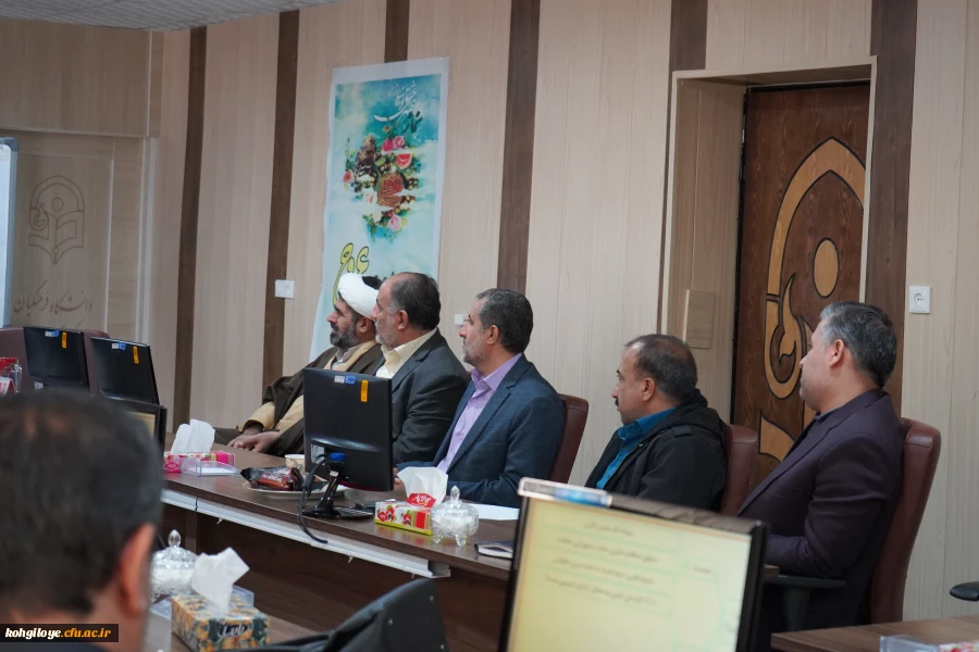 طرح عروج(دوره معرفت افزایی و توانمندسازی اعضای هیات علمی و اساتید دانشگاه فرهنگیان)
 9