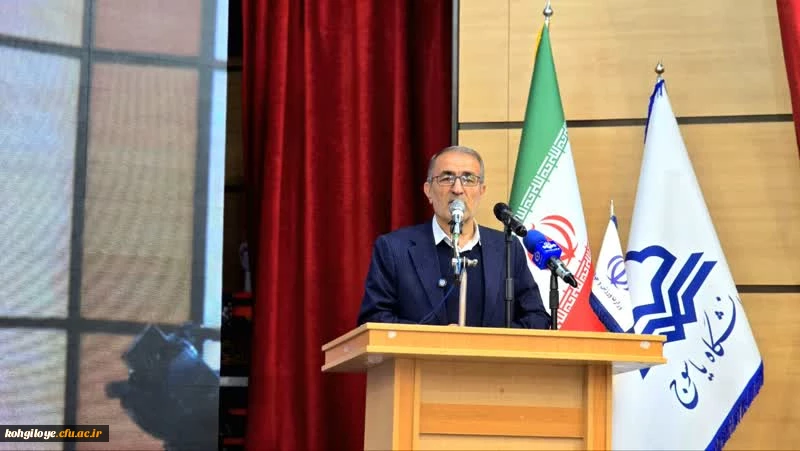 نیما انصاری جوان برتر سال کهگیلویه و بویراحمد در سال ۱۴۰۳ 3