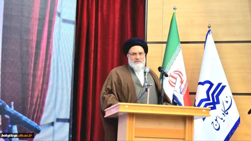 نیما انصاری جوان برتر سال کهگیلویه و بویراحمد در سال ۱۴۰۳ 4