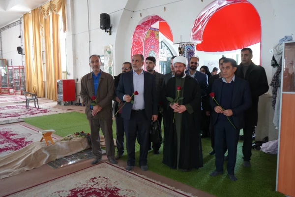 مراسم روز ملی روز شهید در گلزار شهدای شهر یاسوج 8