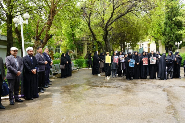 تجمع دانشجویی  3