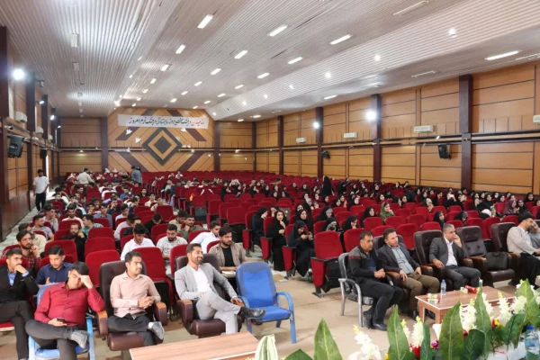 مرحله ی استانی جشنواره تخصصی تدریس برتر برگزار شد. 2