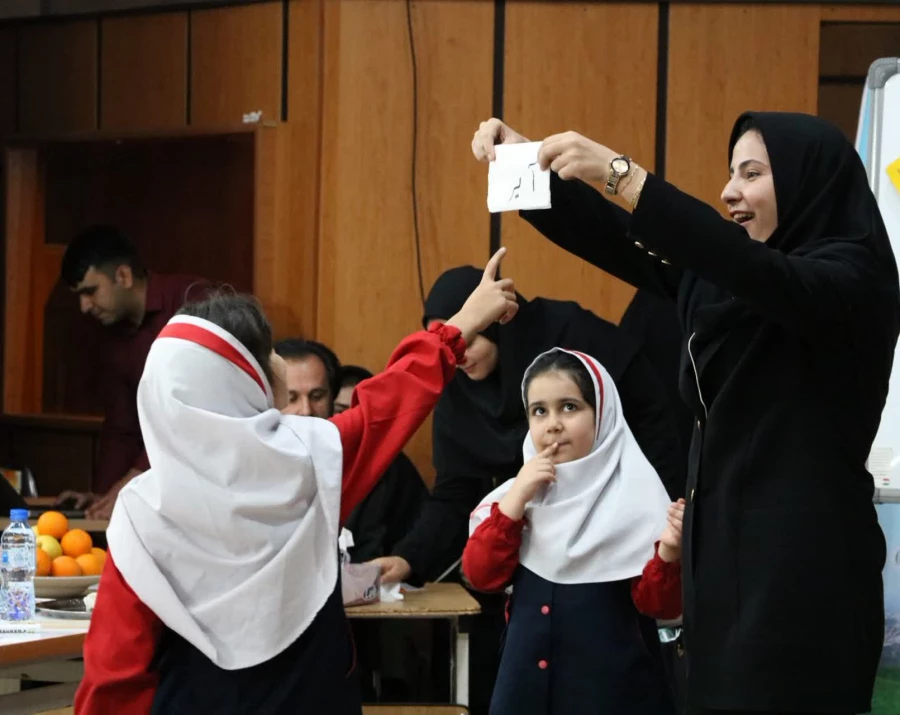 مرحله ی استانی جشنواره تخصصی تدریس برتر برگزار شد. 3