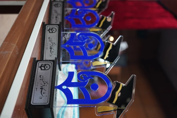 آیین دانش آموختگی دانشجویان پردیس شهید ایزدپناه
 4