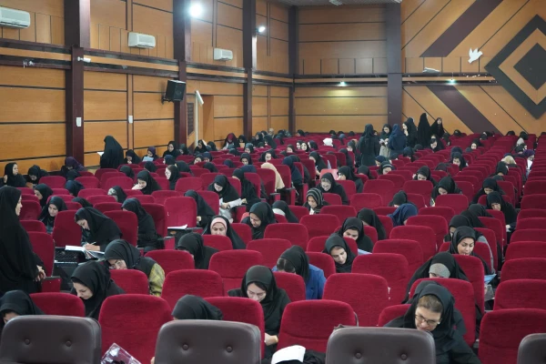 برگزاری آزمون اصلح دانشگاه فرهنگیان 8