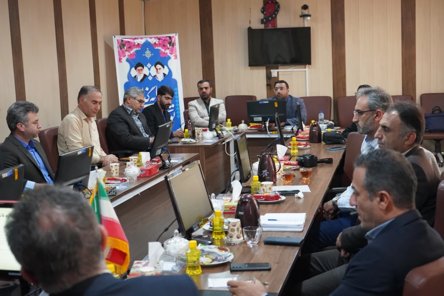 مراسم آغاز فعالیت «هسته مسئله محور دانشجویی»
 با محوریت بررسی خلأهای روان شناختی فرهنگ بومی در کهگیلویه و بویراحمد 3