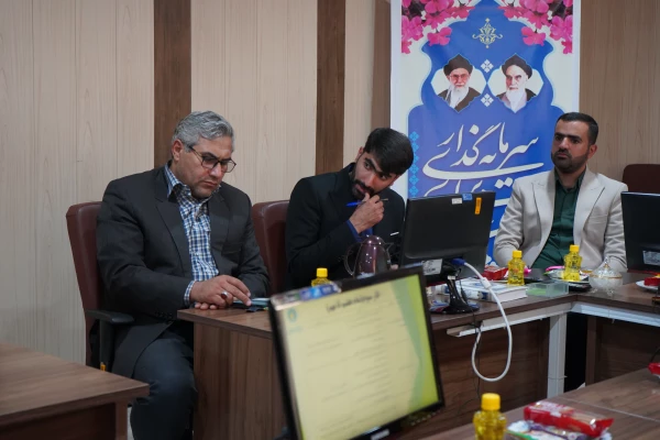 مراسم آغاز فعالیت «هسته مسئله محور دانشجویی»
 با محوریت بررسی خلأهای روان شناختی فرهنگ بومی در کهگیلویه و بویراحمد 4