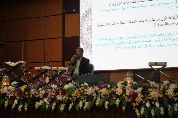 برگزاری محفل انس با قران  7