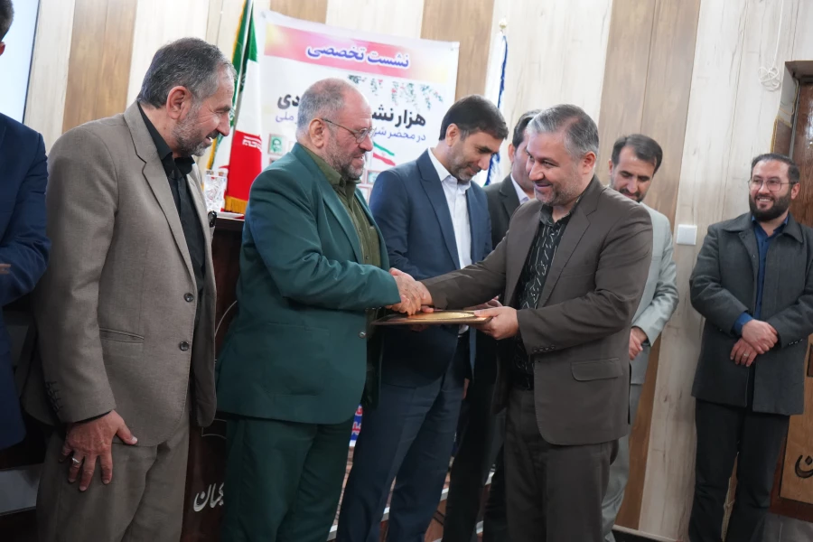 نشست «بسیج علمی، جهاد تربیتی و دانشگاه تمدن ساز»  6