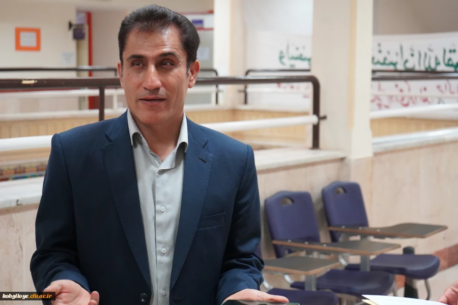 پیام تبریک دکتر حسینی نیک سرپرست دانشگاه فرهنگیان کهگیلویه و بویراحمد به مناسبت روز دانشجو 2