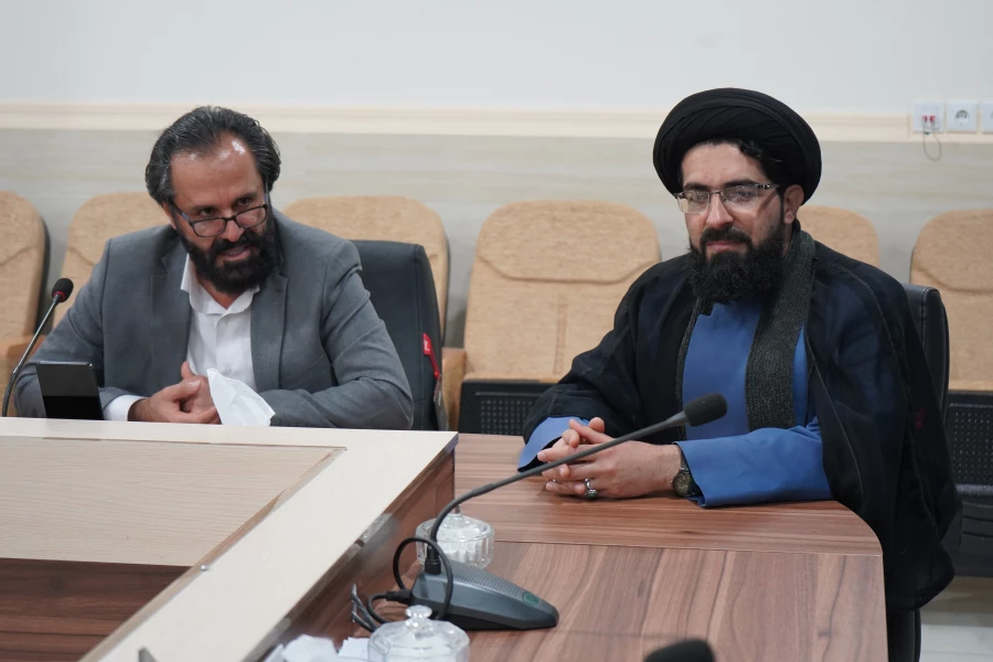 دیدار سرپرست دانشگاه فرهنگیان استان با آیت ا... سید نصیر حسینی نماینده ولی فقیه در استان کهگیلویه و بویراحمد 7