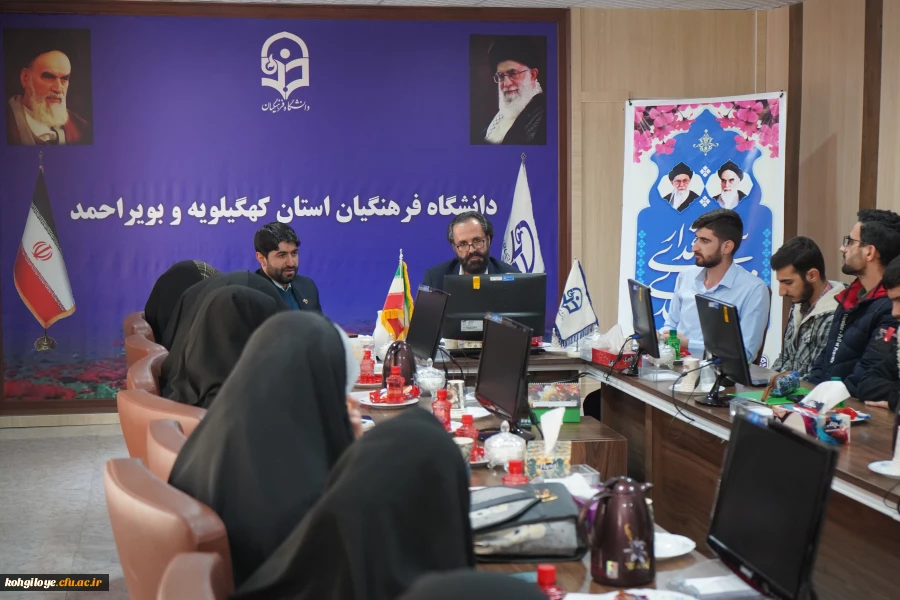 دیدار اعضای شورای مرکزی بسیج دانشجویی با سرپرست جدید دانشگاه فرهنگیان 2