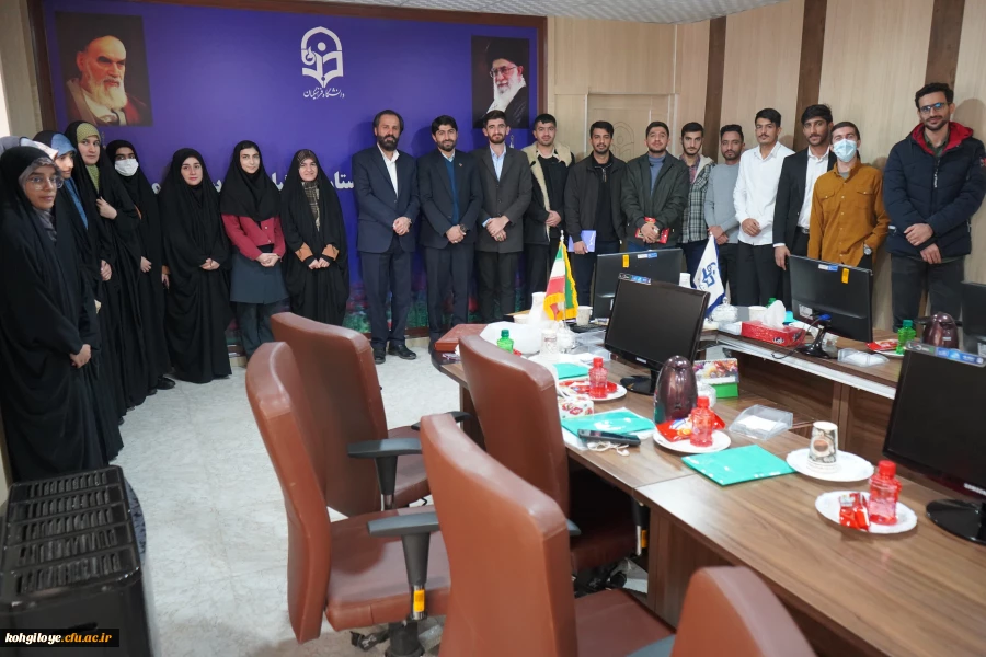 دیدار اعضای شورای مرکزی بسیج دانشجویی با سرپرست جدید دانشگاه فرهنگیان 9
