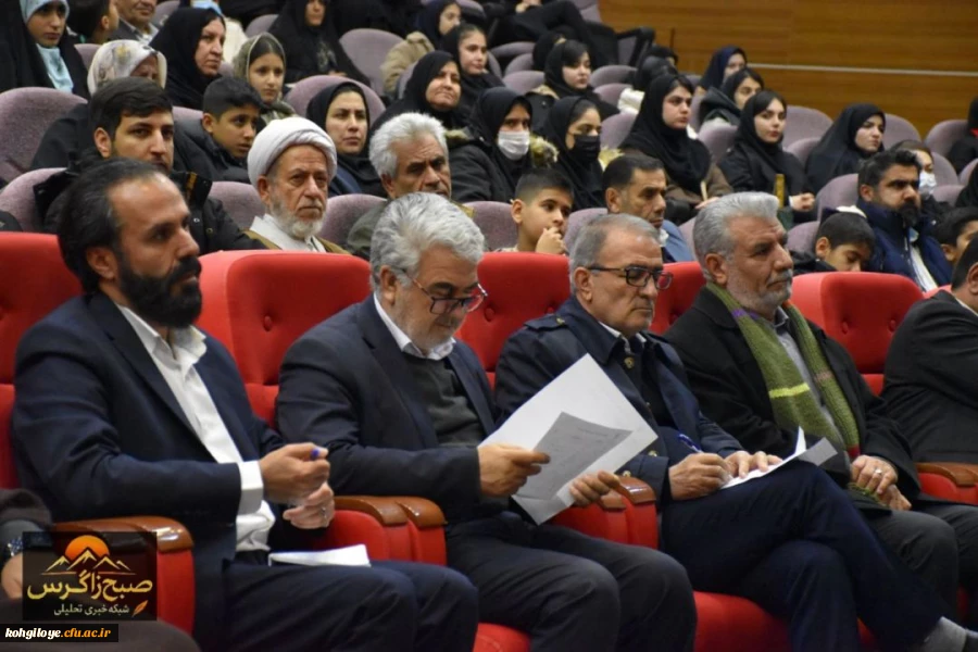  «تجلیل از دانشجویان و دانش آموزان ممتاز شاهد و ایثارگر» 5