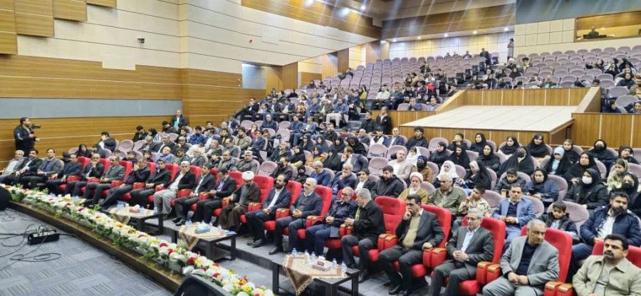  «تجلیل از دانشجویان و دانش آموزان ممتاز شاهد و ایثارگر» 6