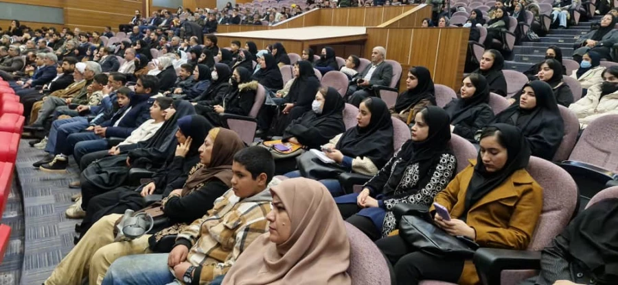  «تجلیل از دانشجویان و دانش آموزان ممتاز شاهد و ایثارگر» 9