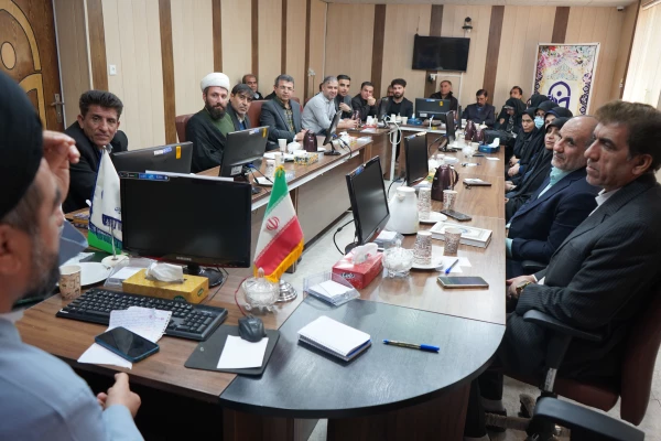 برگزاری حلقه صالحین با موضوع تبیین ابعاد بصیرت و گرامیداشت نهم دی در دانشگاه فرهنگیان 3