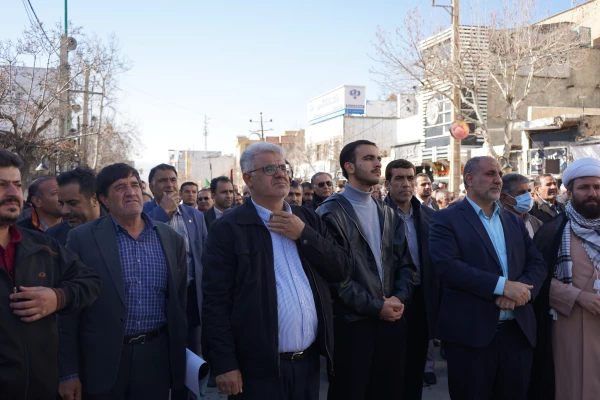 شرکت مدیریت، اساتیدو کارکنان دانشگاه فرهنگیان استان کهگیلویه و بویراحمد در راهپیمایی 22 دی ماه 1404 علیه اغتشاش گران 3