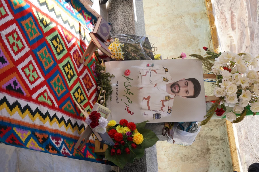 دیدار سرپرست دانشگاه فرهنگیان استان با خانواده شهید رحیم مجیدی مهر و اعلام برگزاری «جایزه ملی ایثار» 5