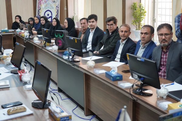 جلسه توجیهی ستاد و جذب استخدام ویژه آزمون سرایداری 4