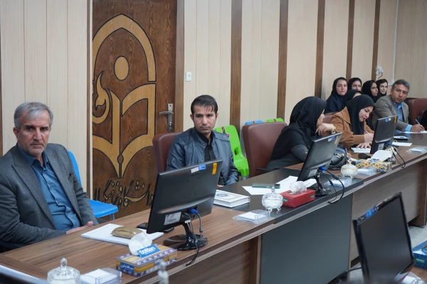 جلسه توجیهی ستاد و جذب استخدام ویژه آزمون سرایداری 5