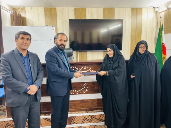 تجلیل از یادگاران شهید 3