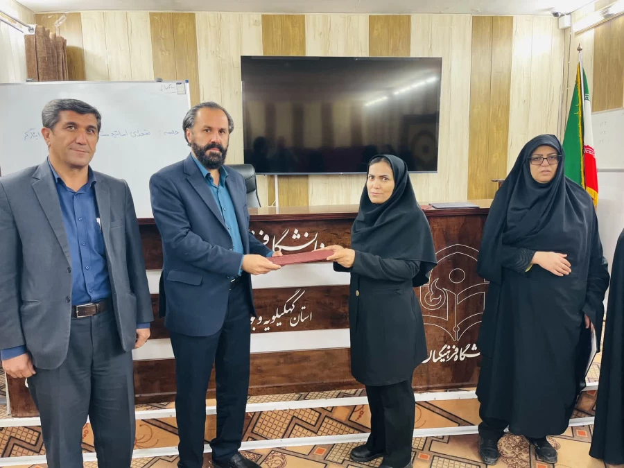 تجلیل از یادگاران شهید 4