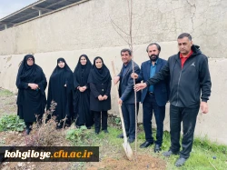 نهالی رویید به یاد سروهایی که خم نشدند.  2