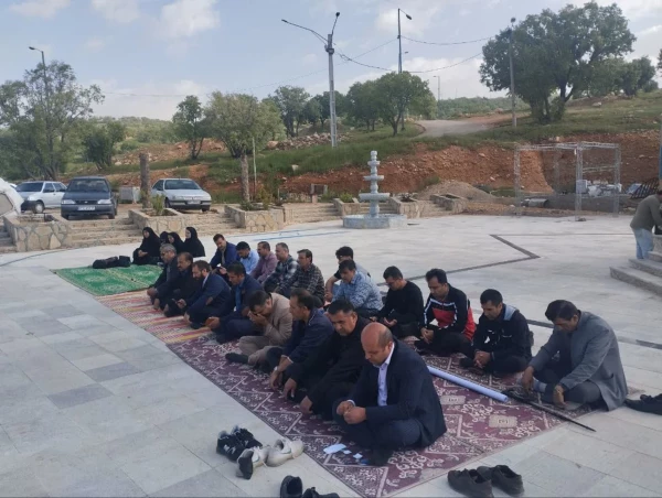 پیاده روی اساتید و کارکنان دانشگاه فرهنگیان کهگیلویه و بویراحمد به مناسبت هفته سلامت و روز مشاور 5