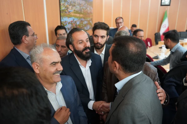 طرح راه اندازی «خانه خلاقیت دانشگاه فرهنگیان کهگیلویه و بویراحمد» با تایید دکتر افشین، معاون علمی و فناوری ریاست جمهوری، به تصویب رسید.
 3