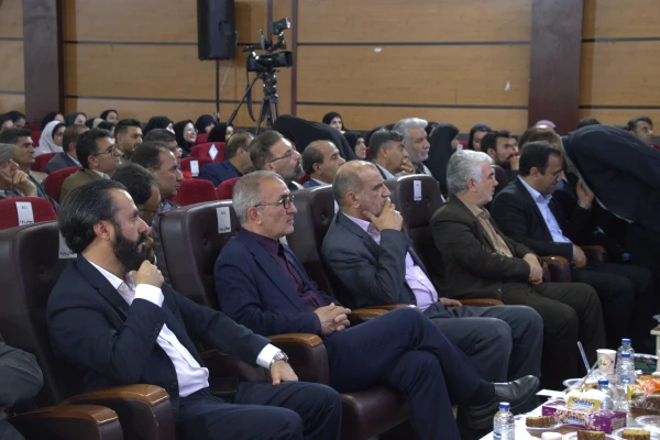 بزرگداشت هفته معلم در دانشگاه فرهنگیان کهگیلویه و بویراحمد با حضور معاون پرورشی و فرهنگی وزیر آموزش و پرورش
 2