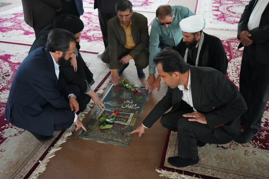 مراسم تجلیل از فعالان و خادمان اقامه نماز دانشگاه فرهنگیان کهگیلویه و بویراحمد 4