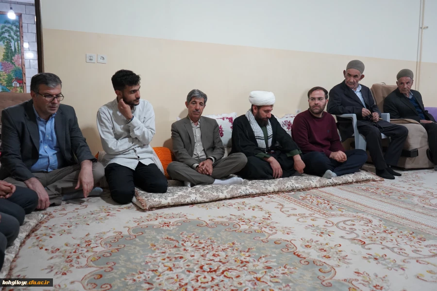 دیدار دکتر ابراهیمی و خانواده دانشگاه فرهنگیان کهگیلویه و بویراحمد با خانواده معزز شهیده قلی پور 5
